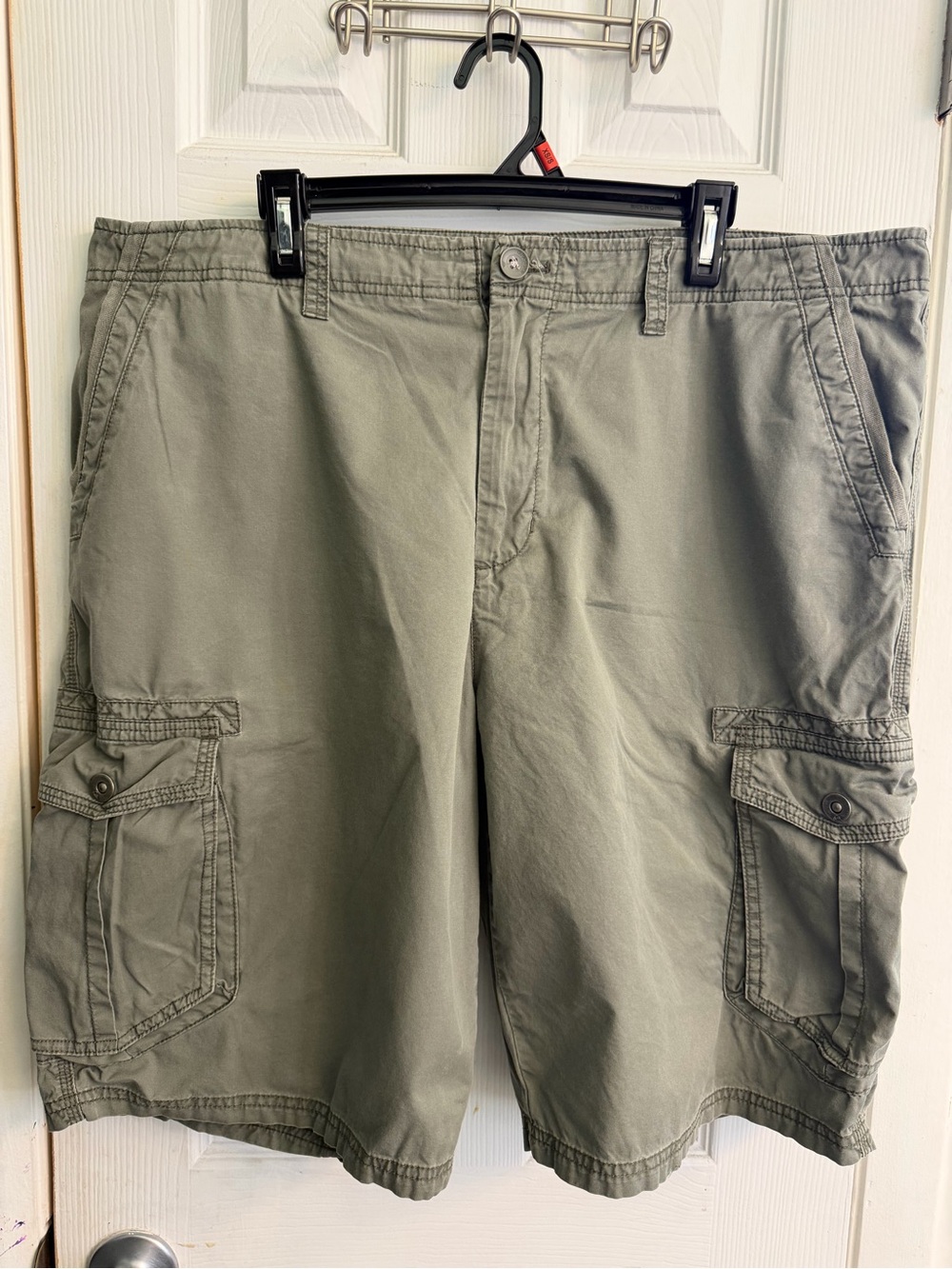 Quiksilver Men's Olive Cargo Shorts
